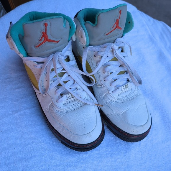 Jordan 5  light aqua 9/10 Used condition, US 10/UK9 - Picture 7 of 11